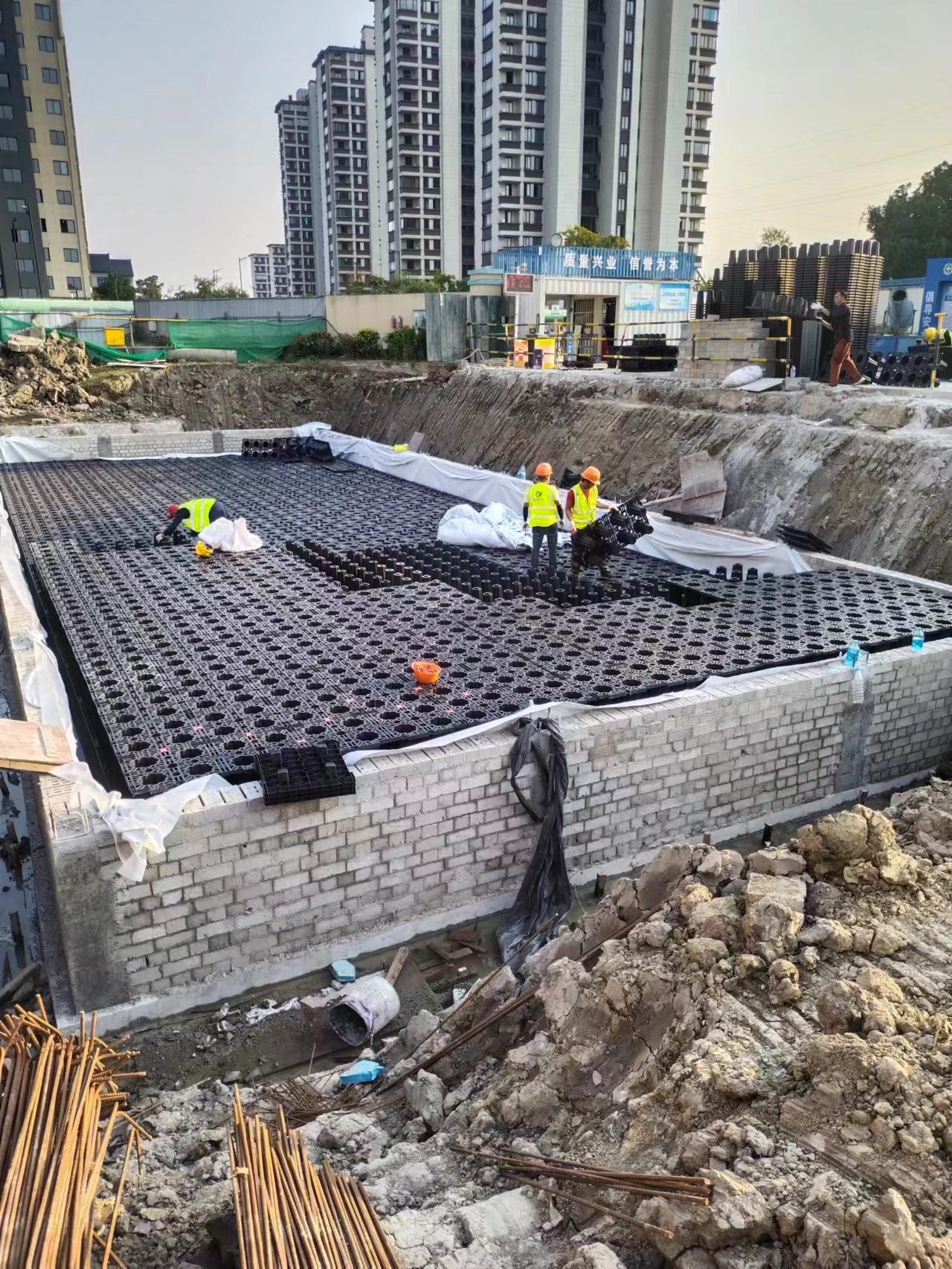 1699496949280813.jpg 5.jpg